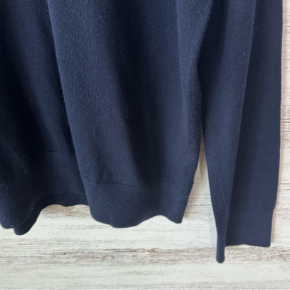 BANANA REPUBLIC X BARUFFA Italian Merino Wool Easy Care V Neck Sweater Navy L - Picture 3 of 5
